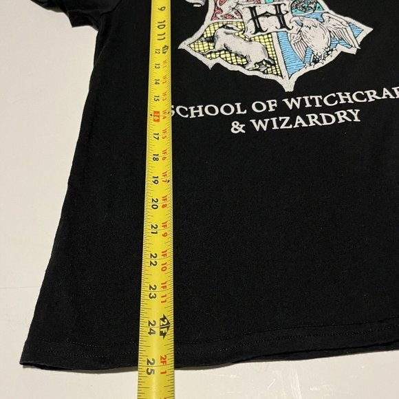 Harry Potter Hogwarts School Of Witchcraft And Wizardry Shirt Women Small - Picture 14 of 15